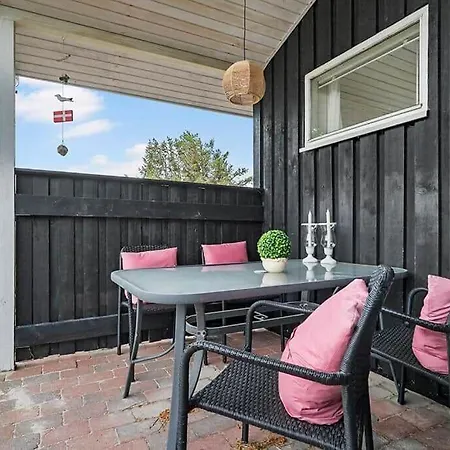 Bl1199-saltum-bag-havstokken-1 Holiday home *